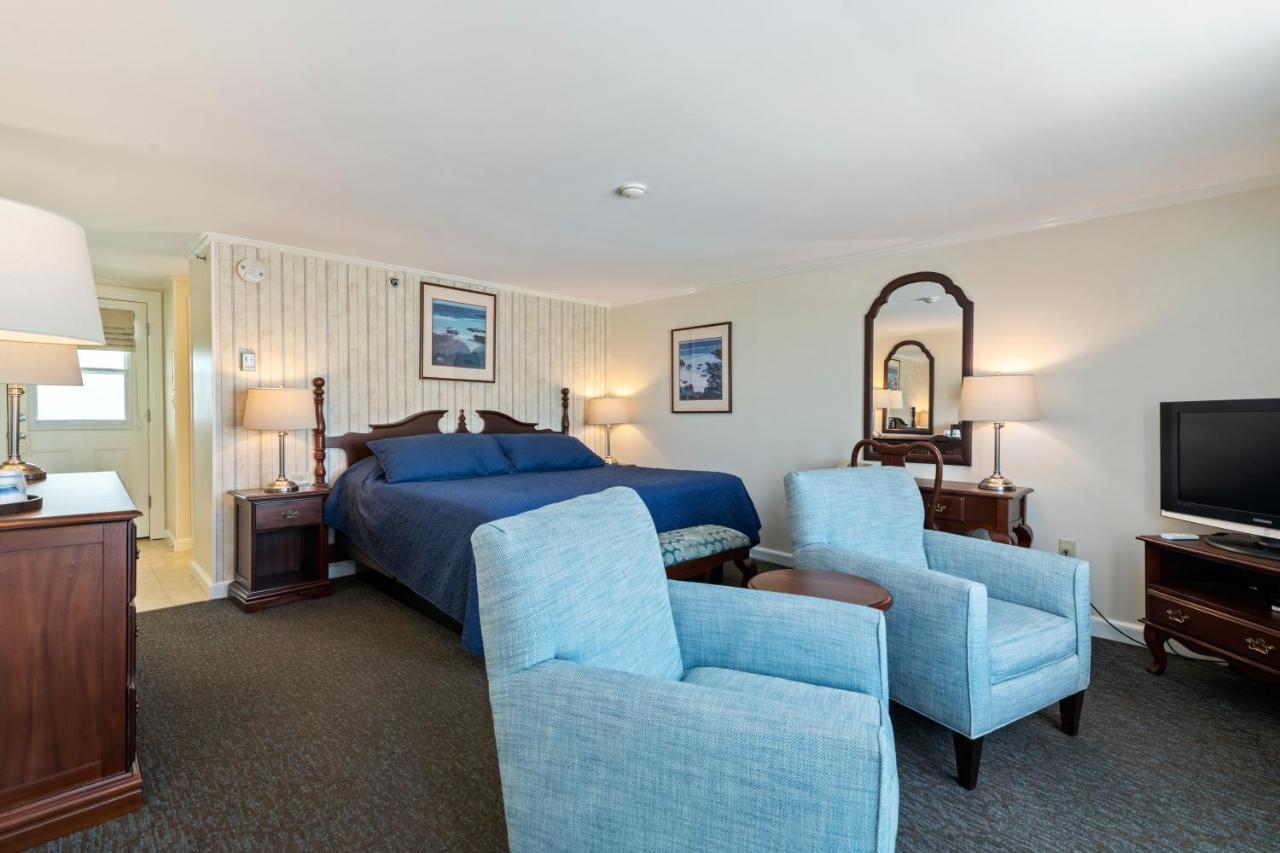 אוגונקוויט The Sparhawk Oceanfront Resort מראה חיצוני תמונה