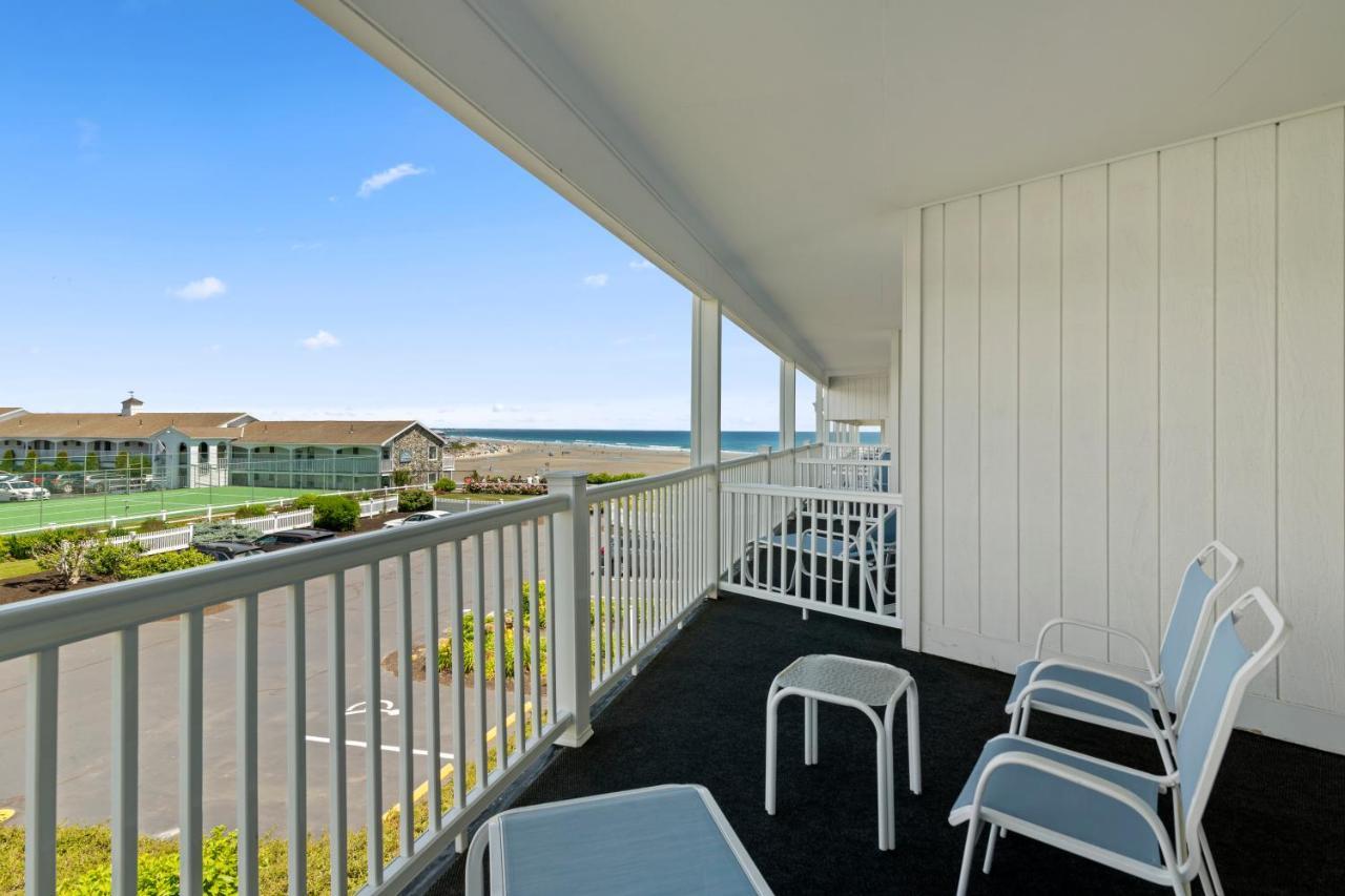 אוגונקוויט The Sparhawk Oceanfront Resort מראה חיצוני תמונה