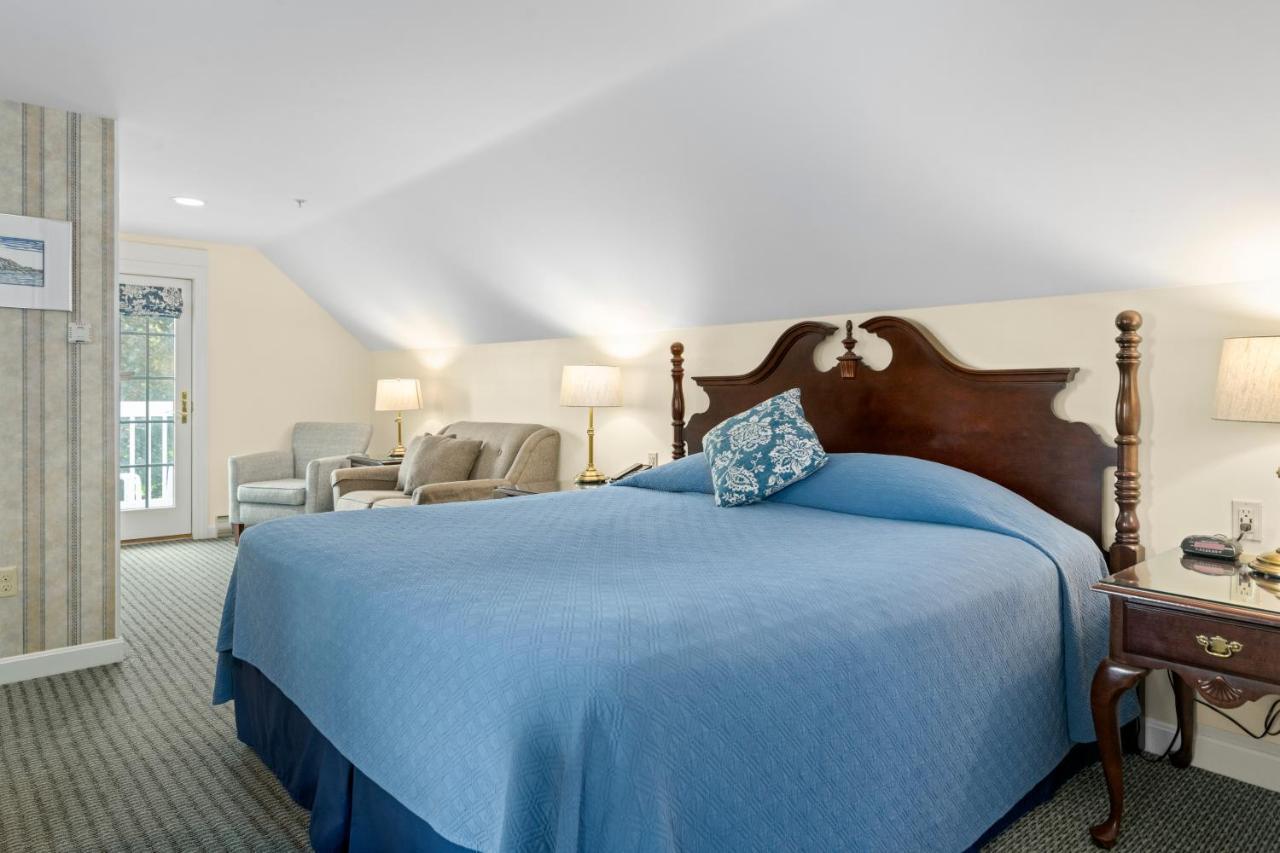 אוגונקוויט The Sparhawk Oceanfront Resort מראה חיצוני תמונה