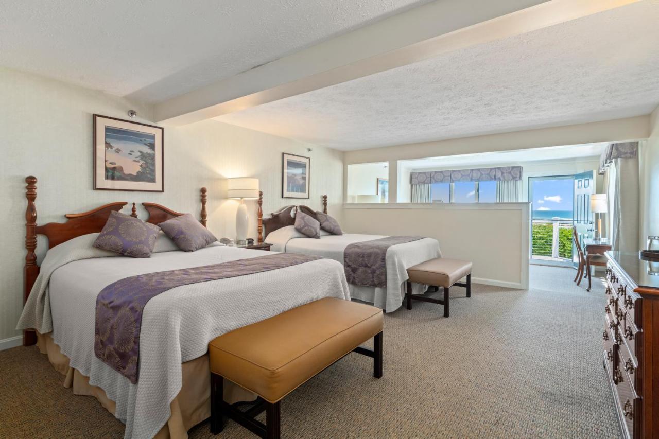 אוגונקוויט The Sparhawk Oceanfront Resort מראה חיצוני תמונה