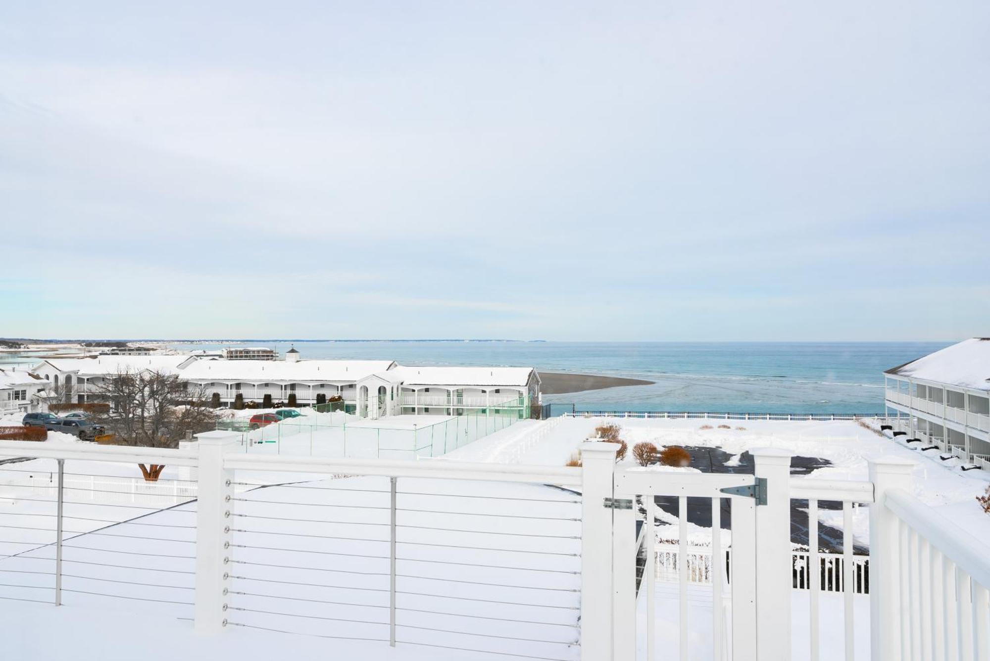 אוגונקוויט The Sparhawk Oceanfront Resort חדר תמונה