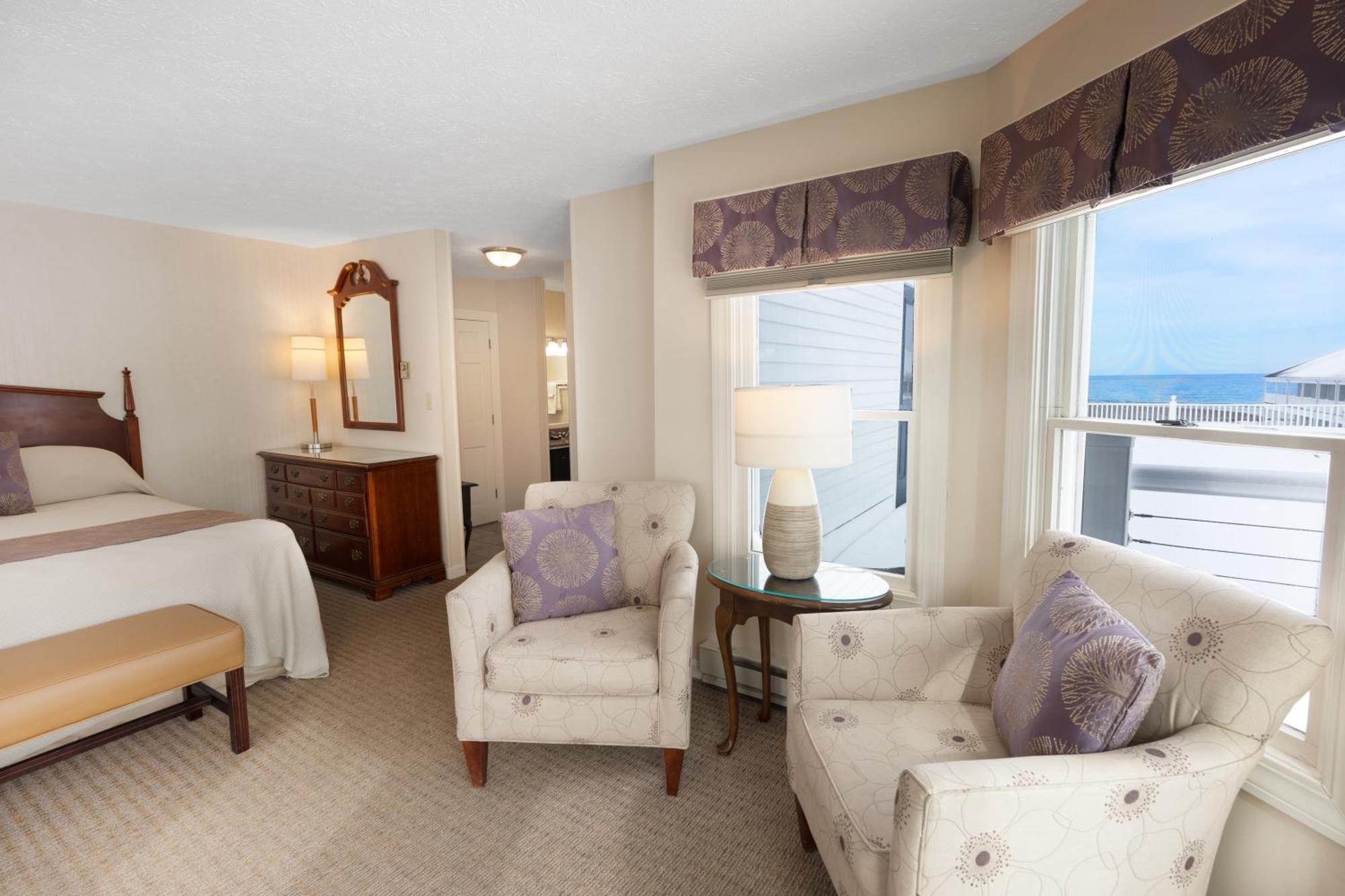 אוגונקוויט The Sparhawk Oceanfront Resort מראה חיצוני תמונה